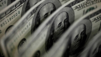 Dólar cai para R$ 5,44 após atingir maior valor em quase dois anos