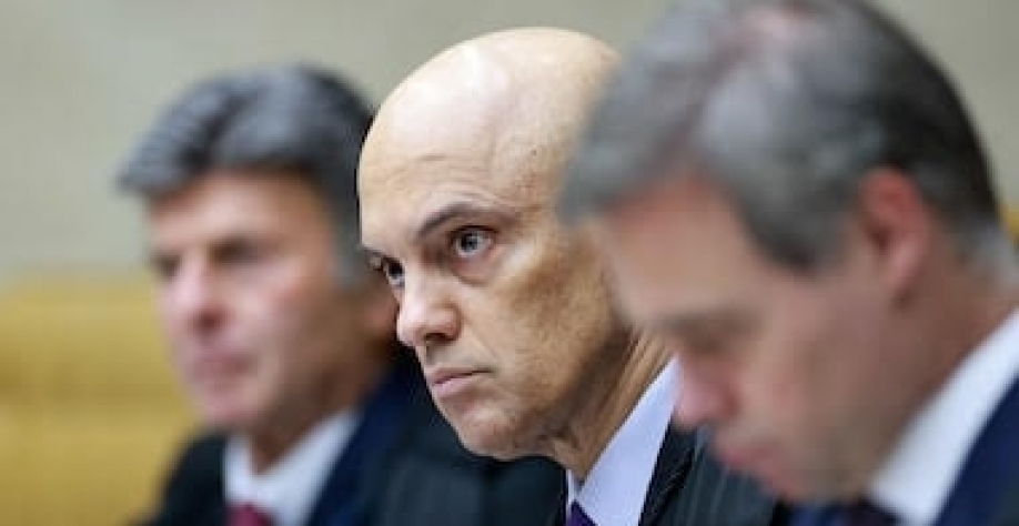 STF ignora milícia digital do PT; bolsonaristas são investigados há 3 anos