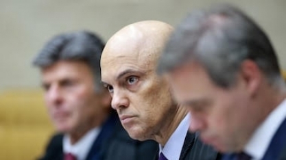 STF ignora milícia digital do PT; bolsonaristas são investigados há 3 anos