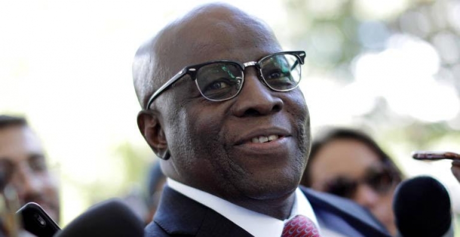 Lula é omisso e conservador, diz Joaquim Barbosa, que o apoiou em 2022