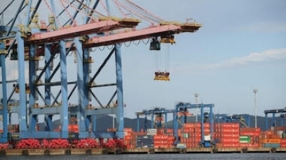 Tempo de espera nos portos sobe de 9 para 20 horas entre 2019 e 2023