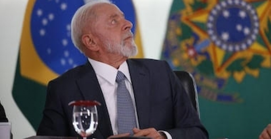 Lula é o principal agente de ataques contra a moeda de seu país