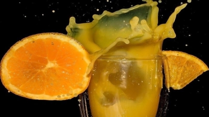 Suco de laranja: Receita com exportação é recorde na safra; consumo cai