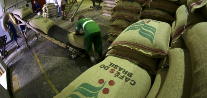 62% dos navios para exportação de café têm atrasos em junho