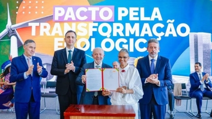 Lula assina pacto de transformação ecológica com Poderes com 26 medidas