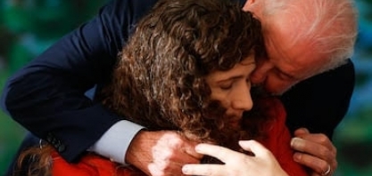 Lula/NY:  Bonde de 100 pessoas só para cumprir papel de anão diplomático