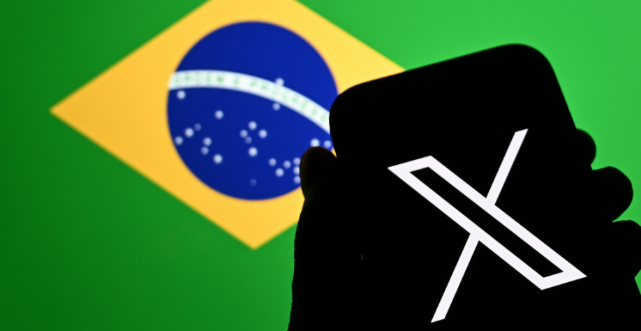 Alexandre de Moraes autoriza desbloqueio do X no Brasil
