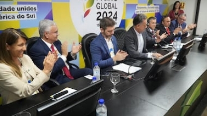 Brasil exporta modelo da bancada do agro para países do Mercosul