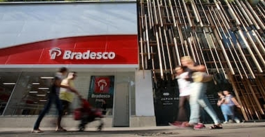 Bradesco tem lucro de R$ 5,2 bi no 3º trimestre, alta de 13,1% em um ano