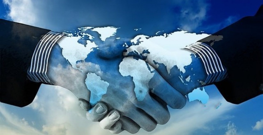 Agricultores franceses voltam às ruas para protestar contra acordo