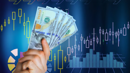 Bolsa fecha em alta com Petrobras e data para pacote; dólar fica estável