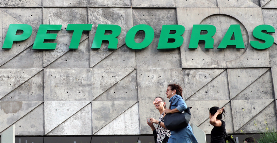 Petrobras quer investir em etanol e marca reentrada no setor