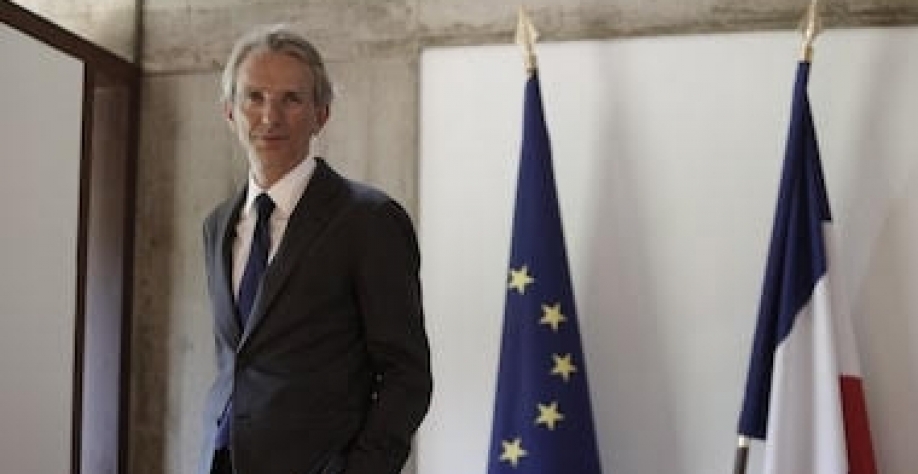 Embaixador procura senadores para evitar audiência sobre caso Carrefour