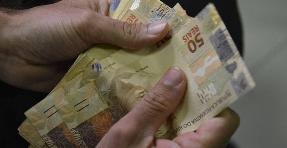 População rural endividada aumentou no 3º trimestre de 2024, diz Serasa