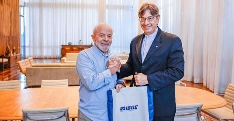 IBGE: Tensão aumenta e sindicato diz que Pochmann prefere atacar servidores