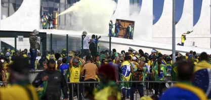 Lula faz ato do 8/1 sob mal-estar com militares e ausência de lideranças