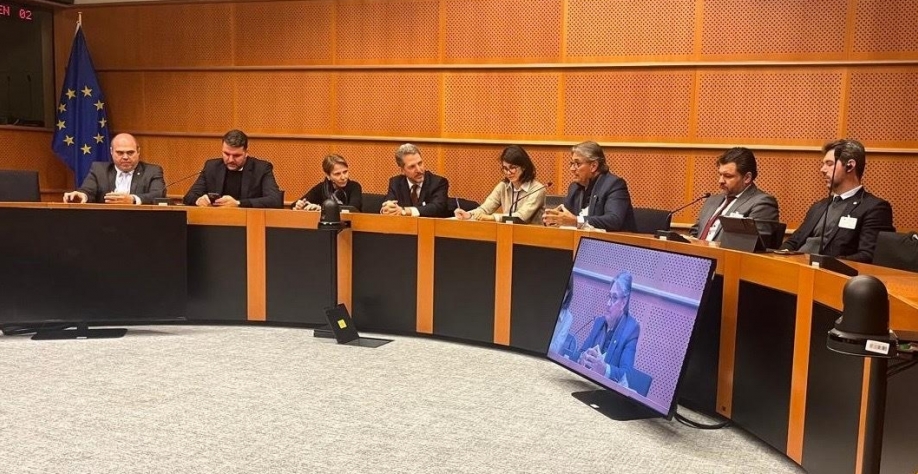 Em Bruxelas, CNA e FPA discutem legislação ambiental europeia