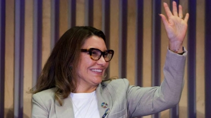 Governo paga R$ 24 mil em diárias para Janja levar 4 assessores a Roma