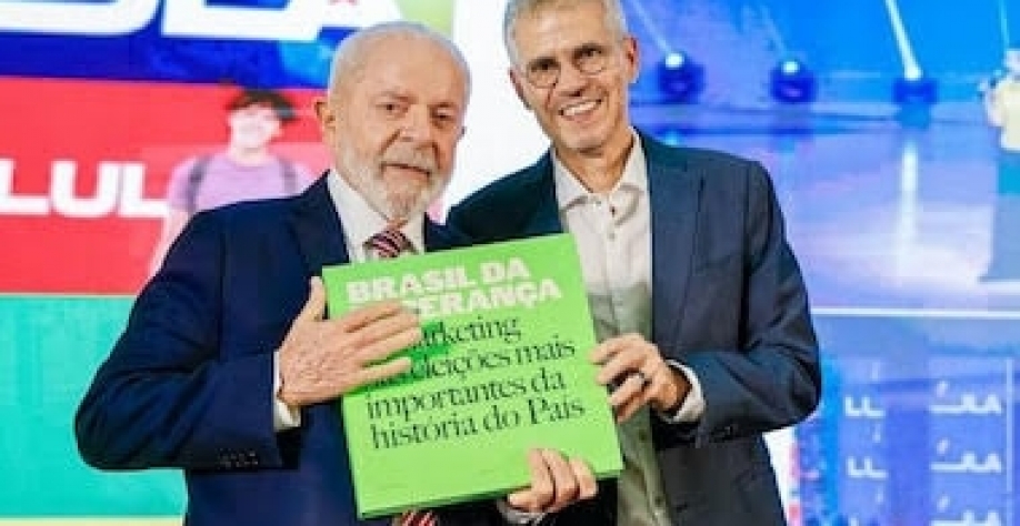 Lula faz seu 1º grande investimento público: em mídia para falar bem de si