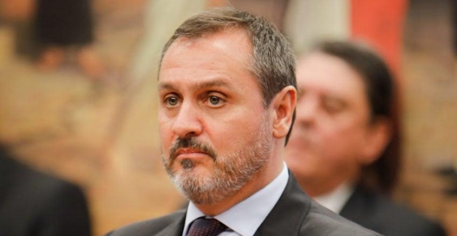  Ministro diz a diretor da PF ser preciso enfrentar crimes em combustíveis