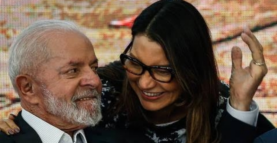 Janja embarca para o Japão uma semana antes de Lula,mas não divulga agenda