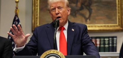 Trump dobra tarifas contra a China e taxa de 25% para Canadá e México