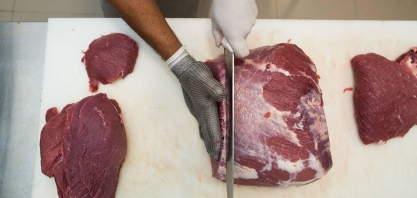 Exportação de carne bovina avançou 14% neste ano até abril, diz Abrafrigo