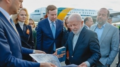 Viagem de Lula a Moscou é tapa na cara - Por William Waack
