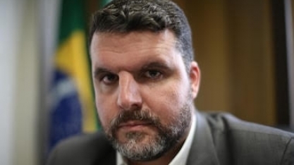 Lupion diz que há votos para derrubar IOF: ‘Se não por bem, será por mal’