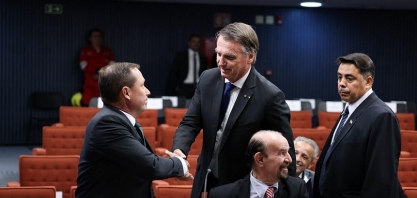 Cid disse que Bolsonaro revisou minuta, mas não falou sobre 8 de janeiro