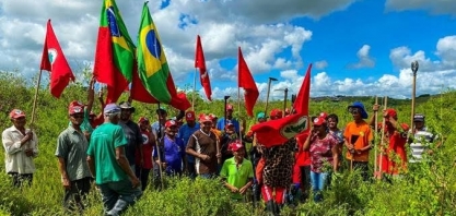 MST invade fazenda no Paraná e Sistema Faep aciona polícia