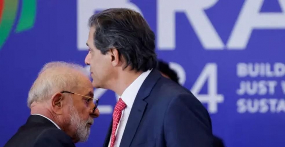 Haddad na fritura após trombada com o Congresso