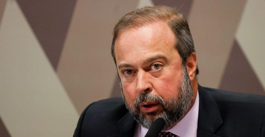 Brasil deve manter tarifa do etanol, afirma Silveira