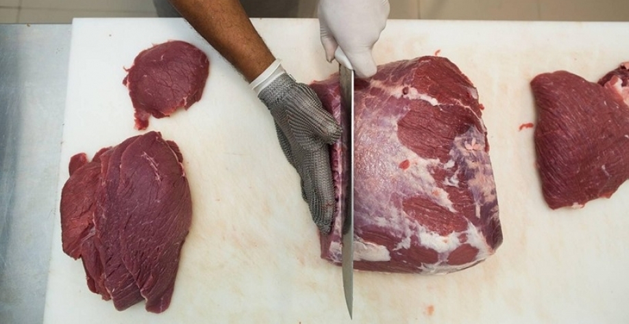 Brasil pode perder US$ 1 bi em 2025 na venda de carne bovina aos EUA