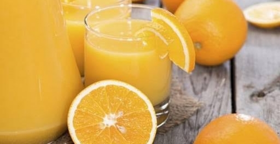 O caminho do suco de laranja brasileiro até a mesa dos americanos nos EUA