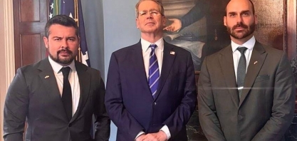 Eduardo Bolsonaro divulga encontro com secretário do Tesouro dos EUA