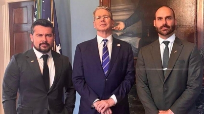 Eduardo Bolsonaro divulga encontro com secretário do Tesouro dos EUA