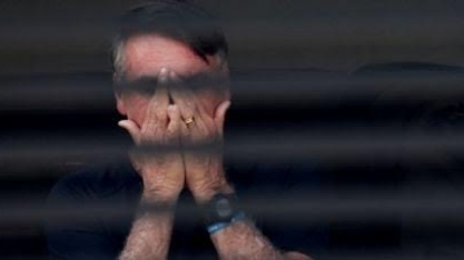 Bolsonaro dá condenação como certa, mas aliados esperam alívio de pena
