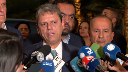 Governadores de oposição falam em “marcha da insensatez” e pedem distensão