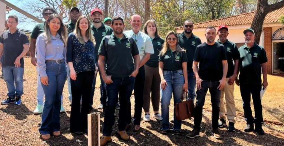 Faesp/Senar transfere fazenda do ex-ministro Roberto Rodrigues para Guaíra