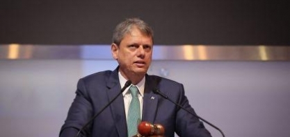 Centrão apoia Tarcísio na anistia, mas mantém cargos no governo Lula