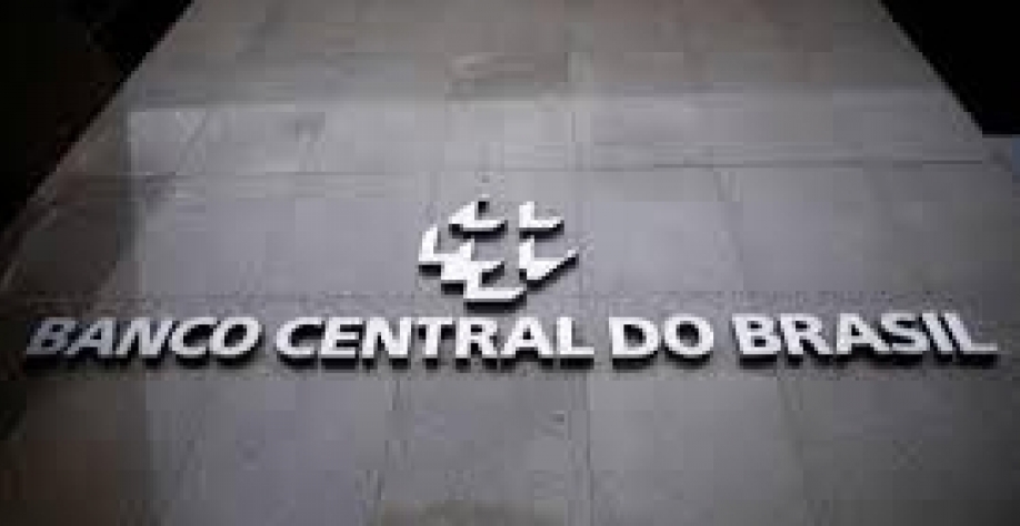 Centrão quer poder para Congresso demitir comando do BC