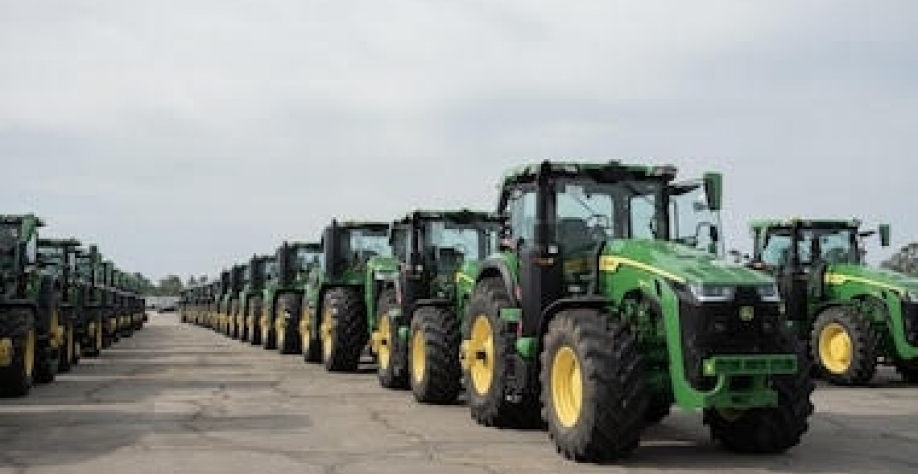 Vendas da Deere & Co. podem cair em meio a tensões comerciais globais