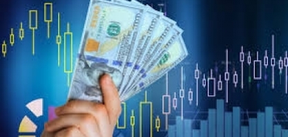 Bolsa fecha com novo recorde e dólar cai com juro dos EUA e Brasil no foco