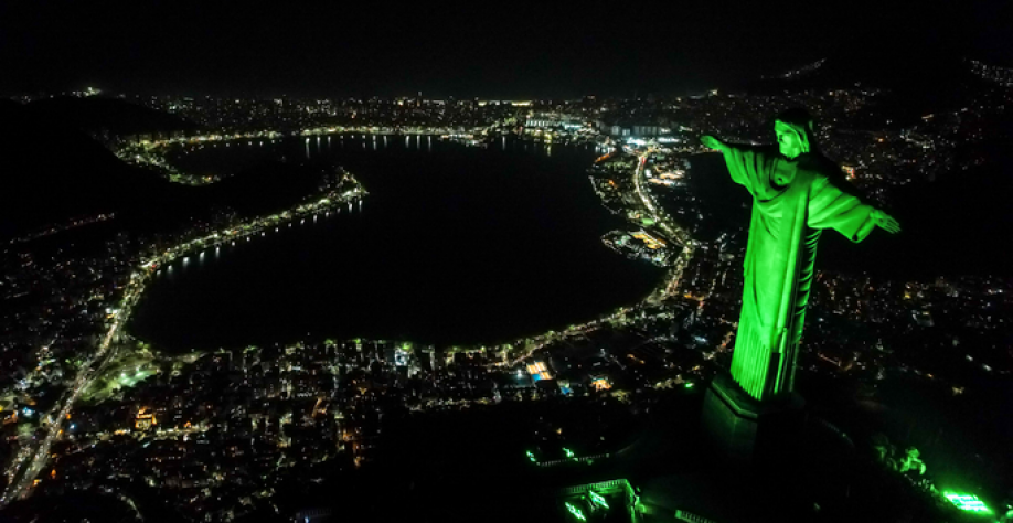 Sandices e fake news: Cristo de “verde” para evento de mulheres do agro