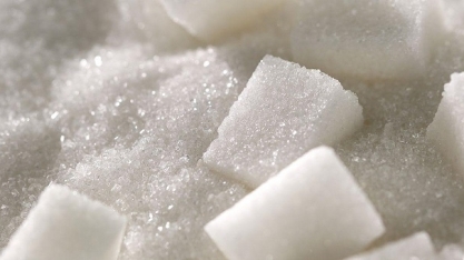 Preço do açúcar bruto atinge o nível mais baixo em 5 anos em NY