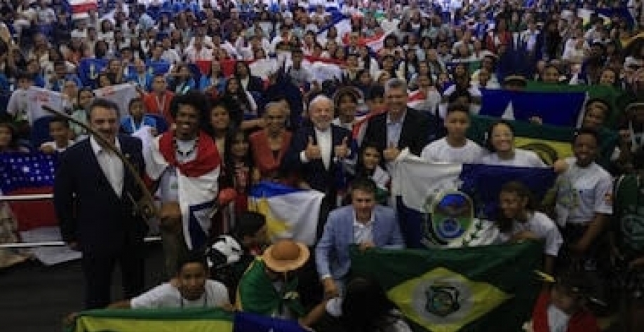 “Força” de Lula retrata ausência de Lideranças - Por William Waack