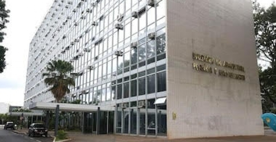 PF mira MAPA por propinas na exportação de alimentos para a Venezuela