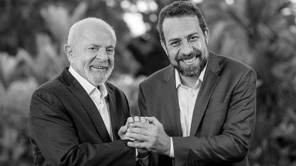 Lula se aproxima da eleição e se afasta da moderação – Editorial Folha