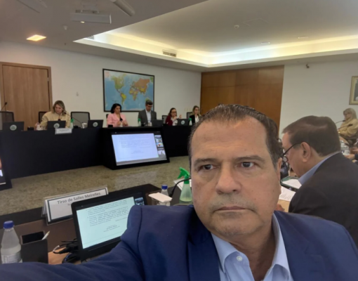  Faesp: Em palestra presidente sub judice tropeça e erra nas estatísticas